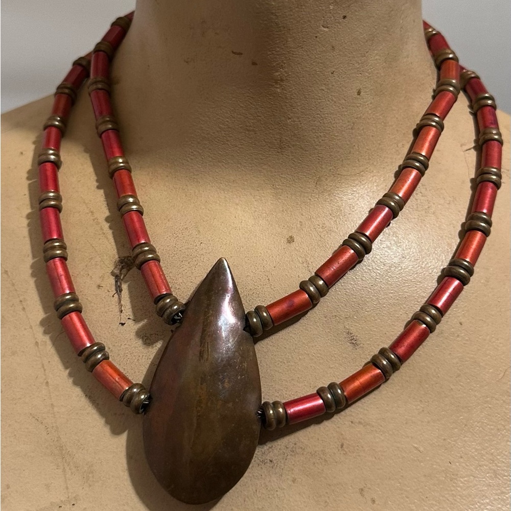 Double strand metal necklace